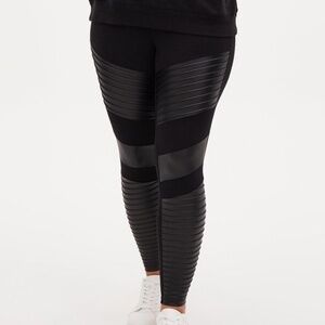 Torrid - Platinum Legging Black Faux-Leather Moto Detail Cotton Stretch - 1X